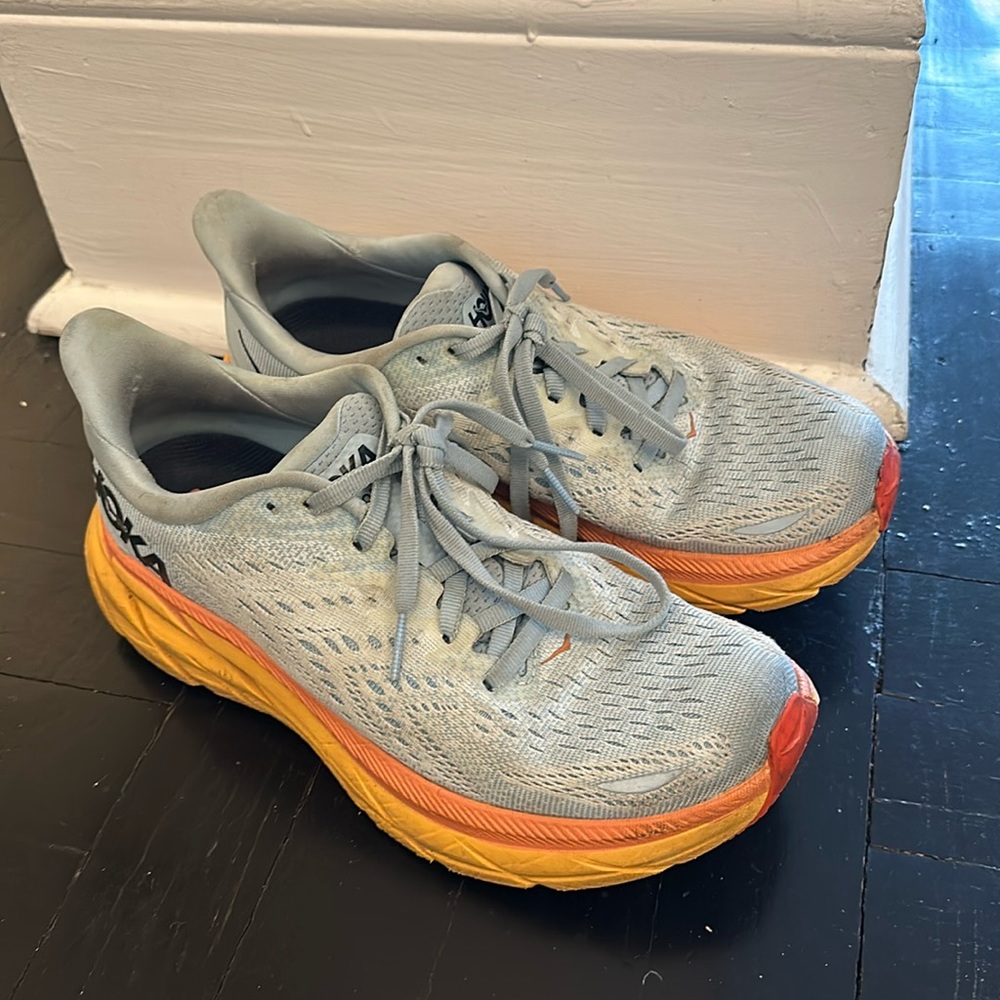 Hoka Clifton 8